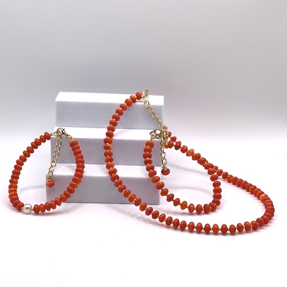 Coral Gemstone Necklace/Choker - Picture 8 of 8